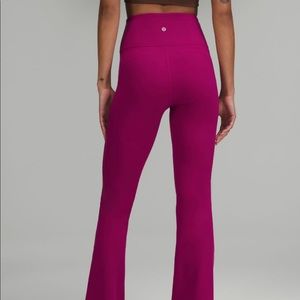 Lululemon Groove Pant SHR Flare Nulu